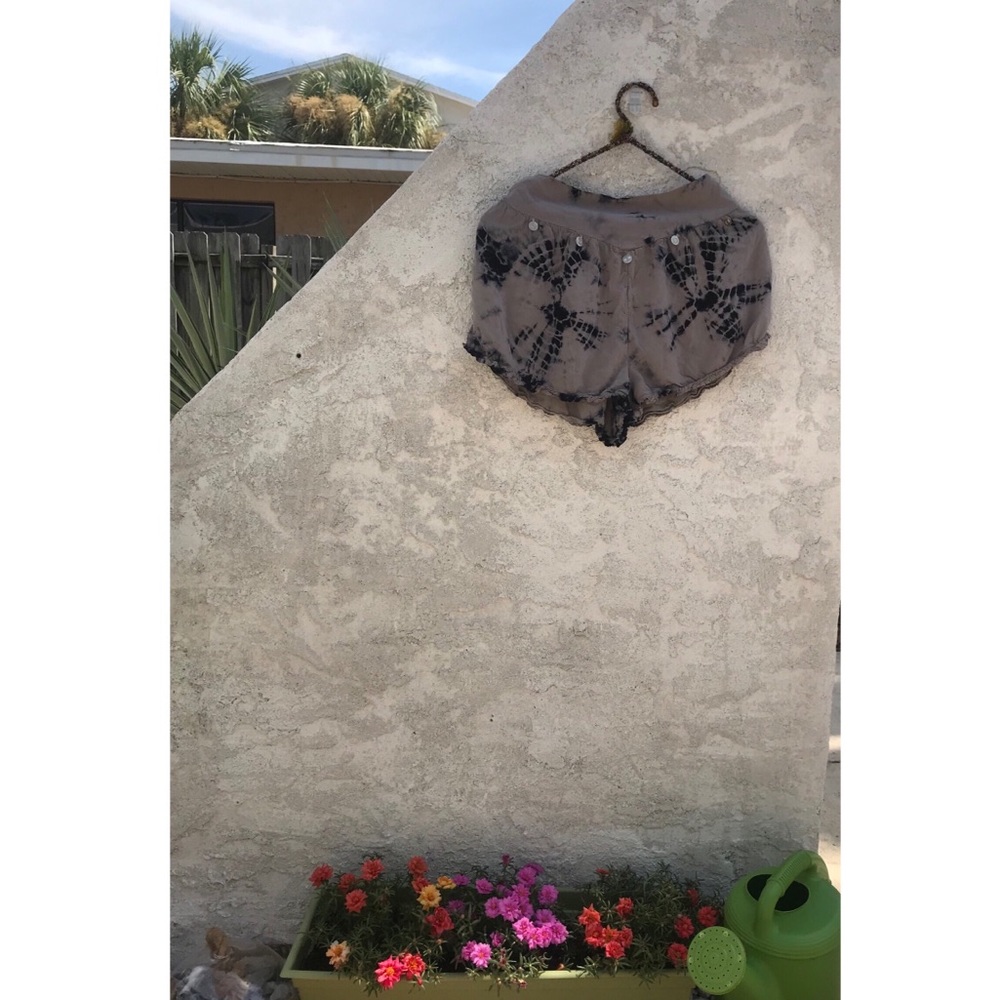 American eagle tye dye shorts